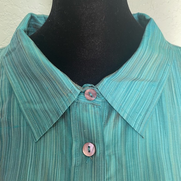 Teal 100% Silk Button-Up Shirt - Picture 3 of 8